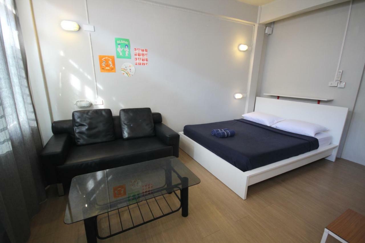 Need Sleep Hostel Bangkok Exterior foto